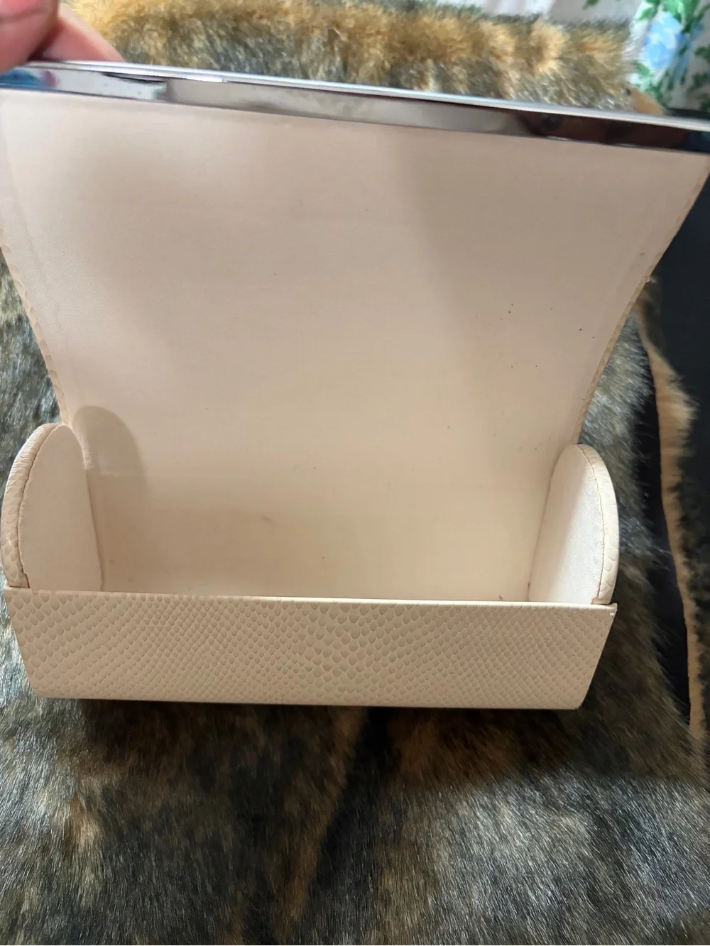 Jimmy Choo Cream Textured Leather Key & Card Holder with Silver Accent
